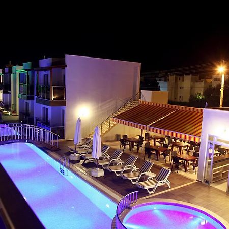 Siesta Garden Apart Hotel Тургутрейс Экстерьер фото