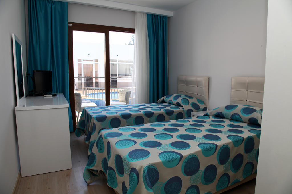 Siesta Garden Apart Hotel Тургутрейс Номер фото