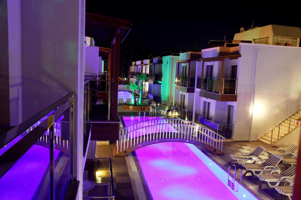 Siesta Garden Apart Hotel Тургутрейс Экстерьер фото