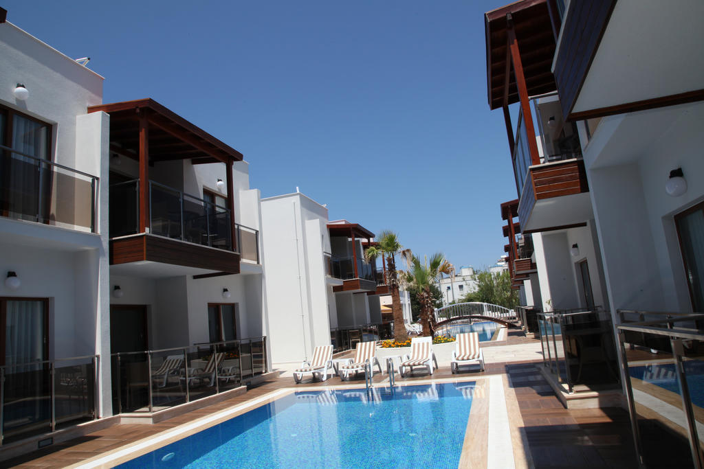 Siesta Garden Apart Hotel Тургутрейс Экстерьер фото