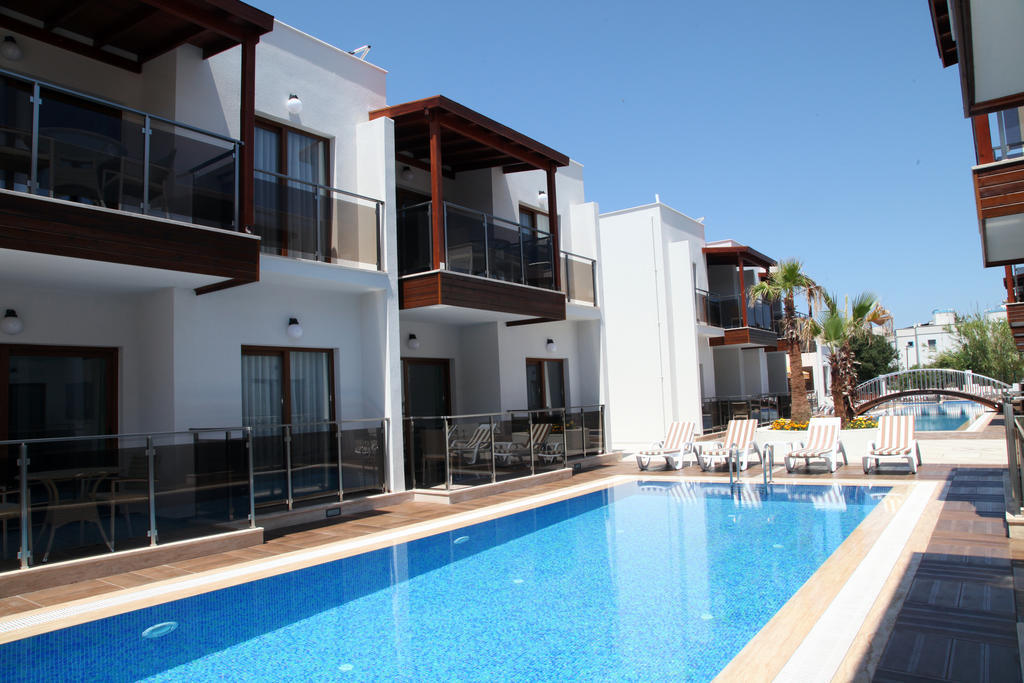 Siesta Garden Apart Hotel Тургутрейс Экстерьер фото